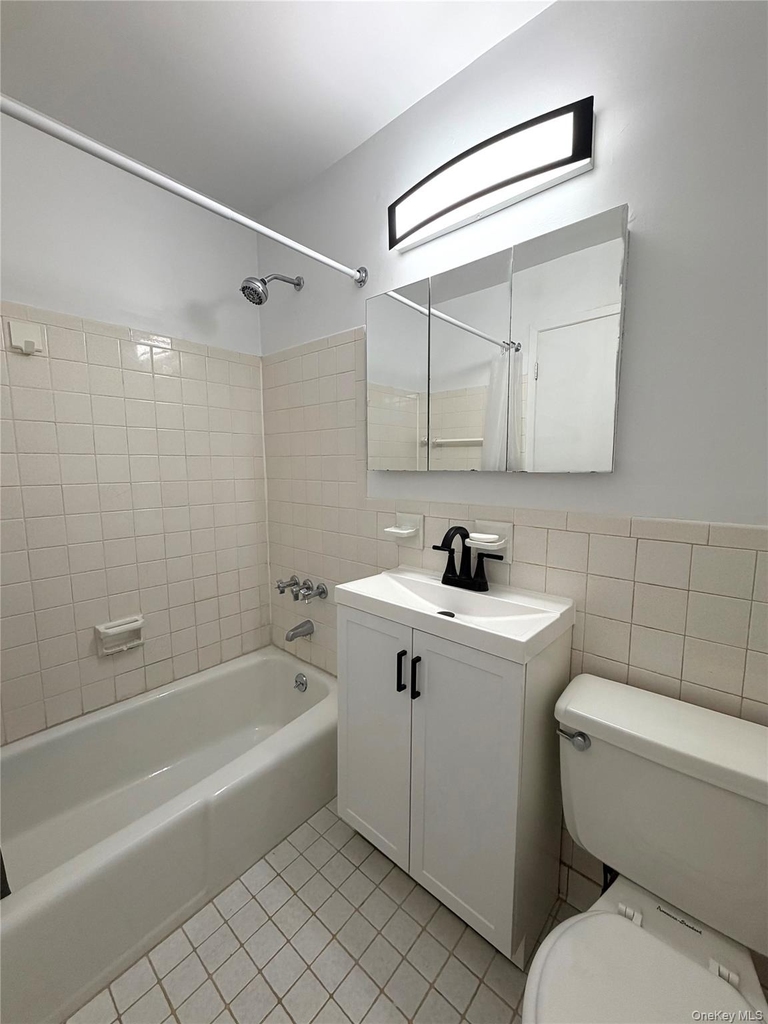 2241 Palmer Ave - Photo 10