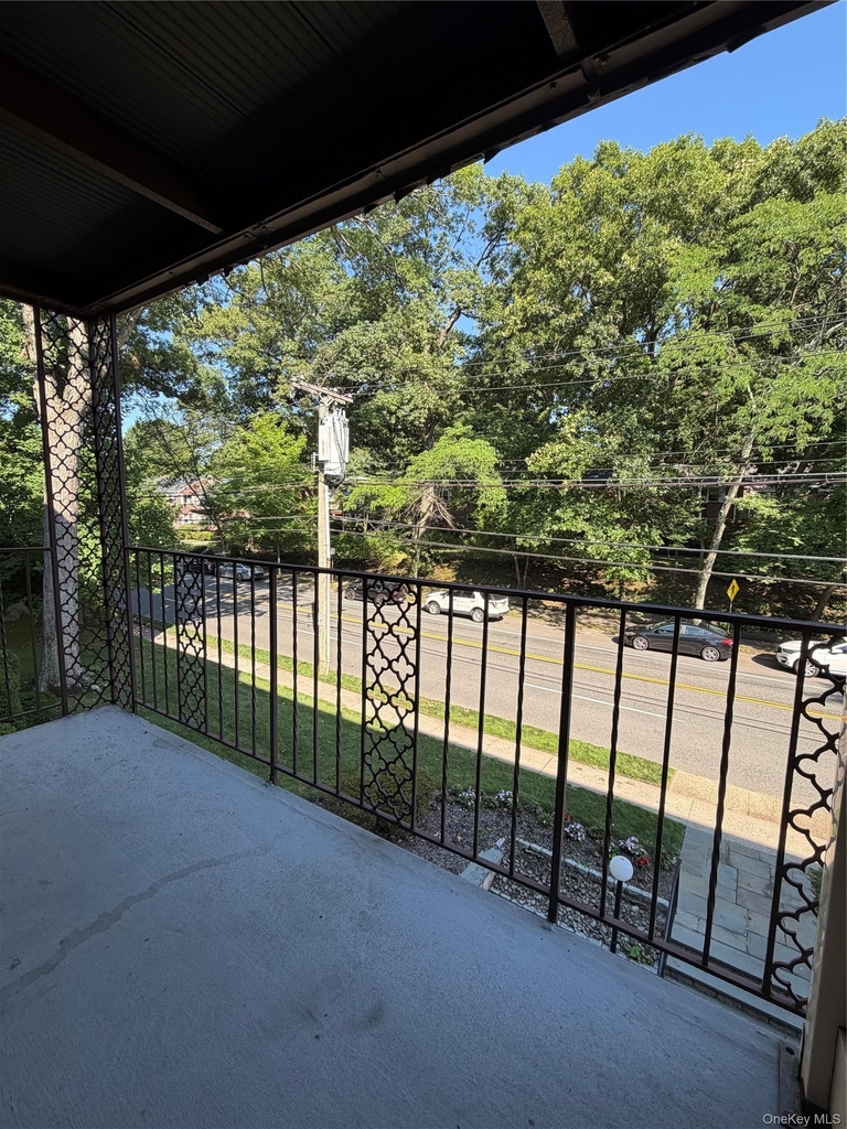 2241 Palmer Ave - Photo 5