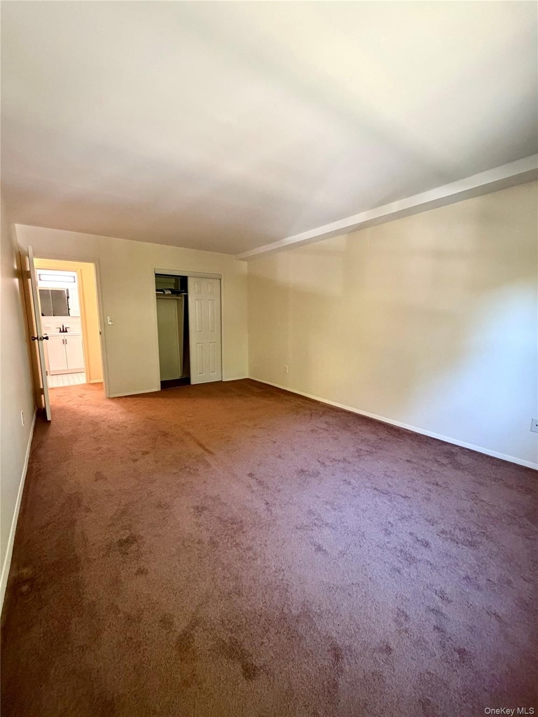 2241 Palmer Ave - Photo 4