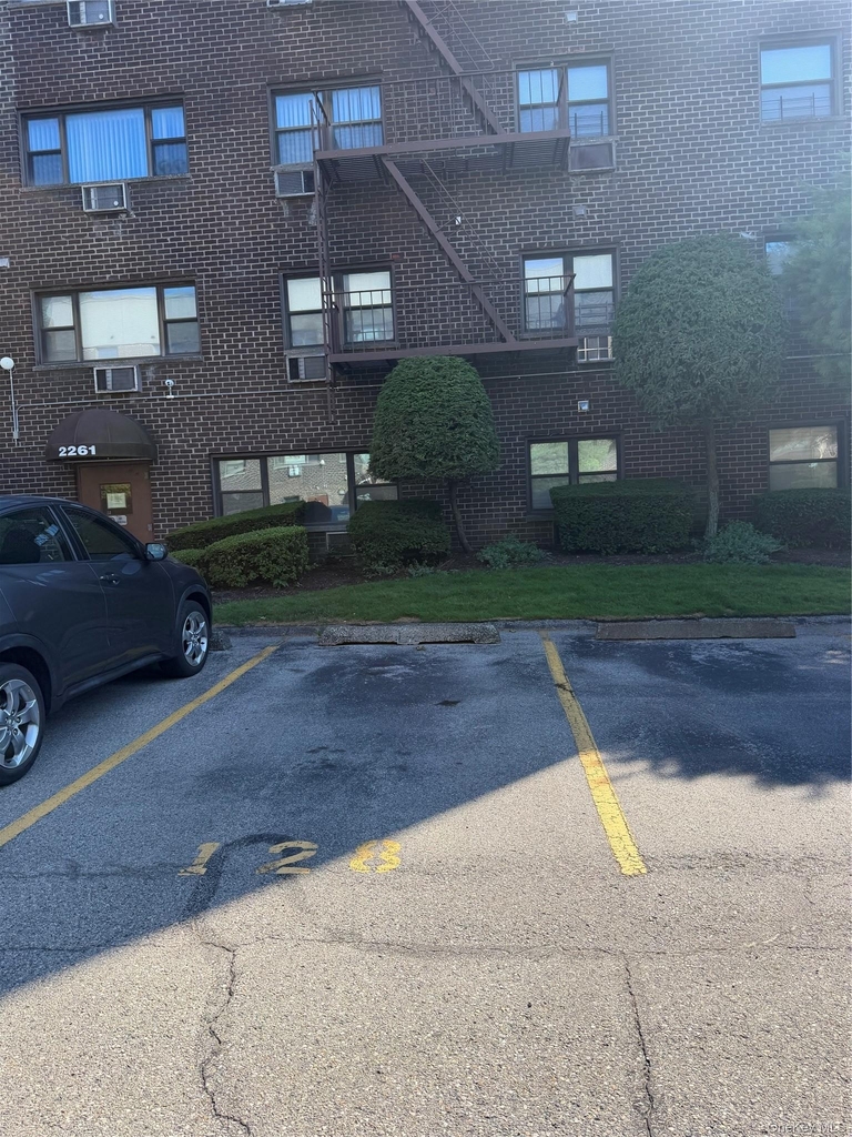 2241 Palmer Ave - Photo 12