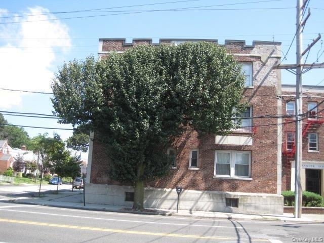477 Merrick Road - Photo 0