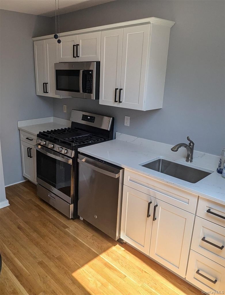 1 West Street - Photo 7