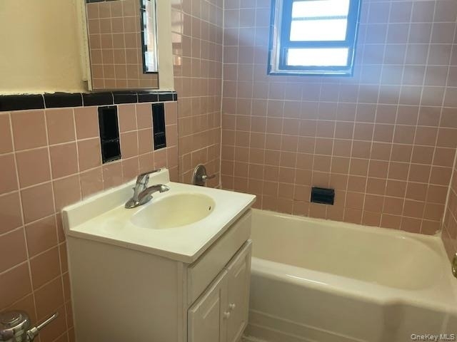 631 Beach 9th Street - Photo 5