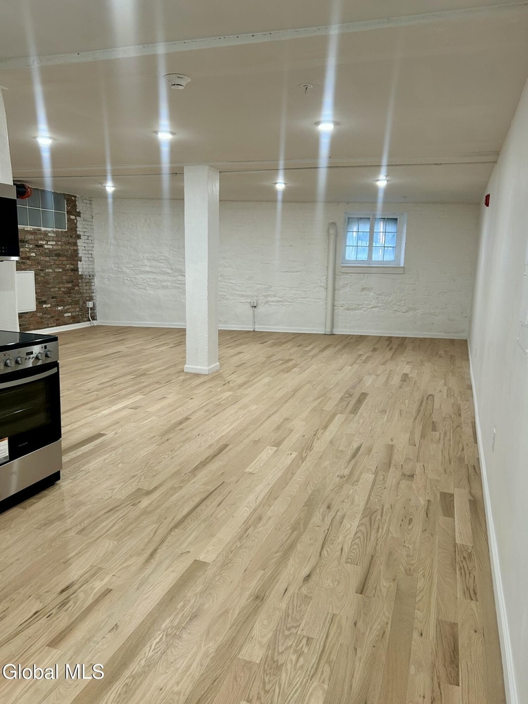 155 River Street - Photo 3