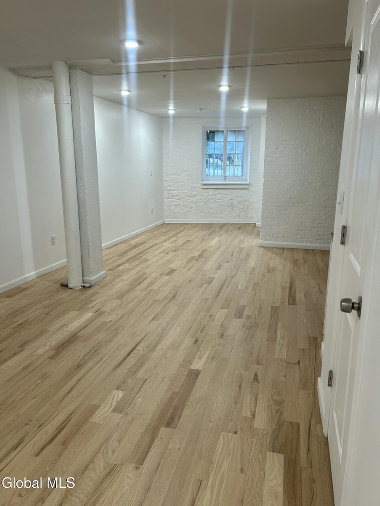 155 River Street - Photo 9