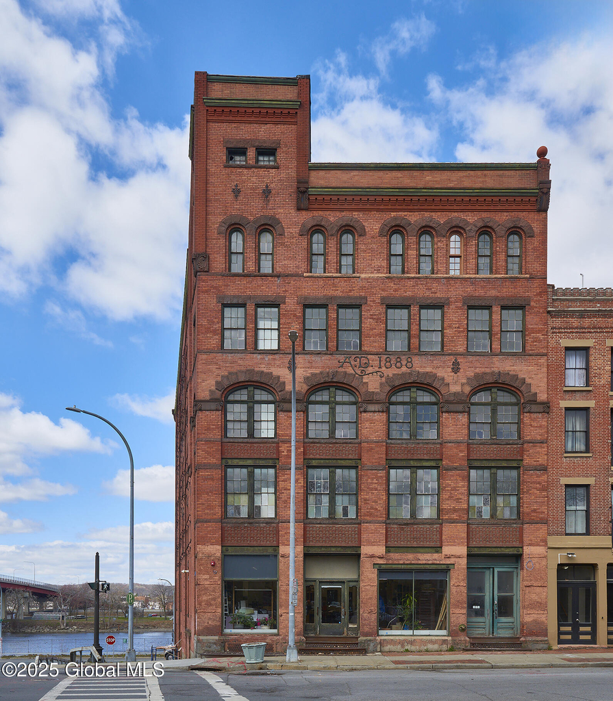 155 River Street - Photo 15