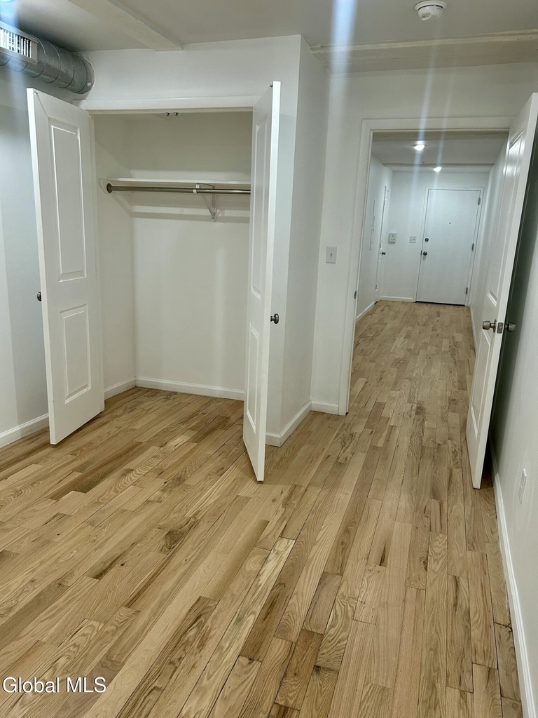 155 River Street - Photo 4
