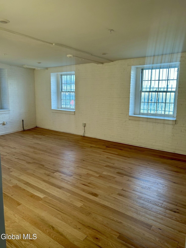 155 River Street - Photo 12