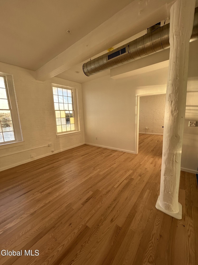 155 River Street - Photo 4