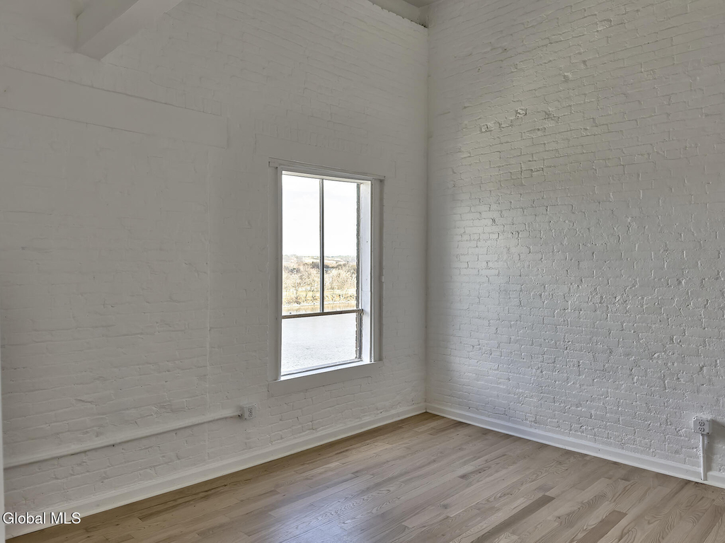 155 River Street - Photo 13