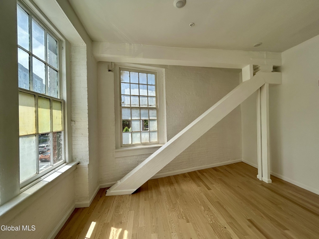 155 River Street - Photo 16