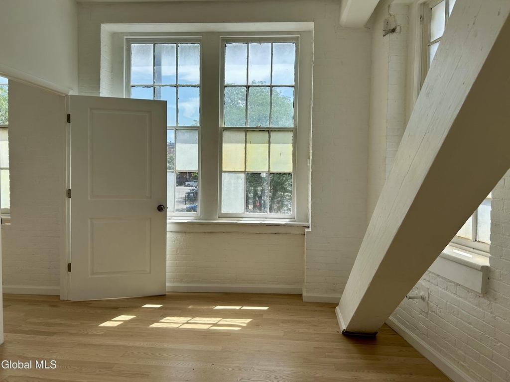 155 River Street - Photo 14