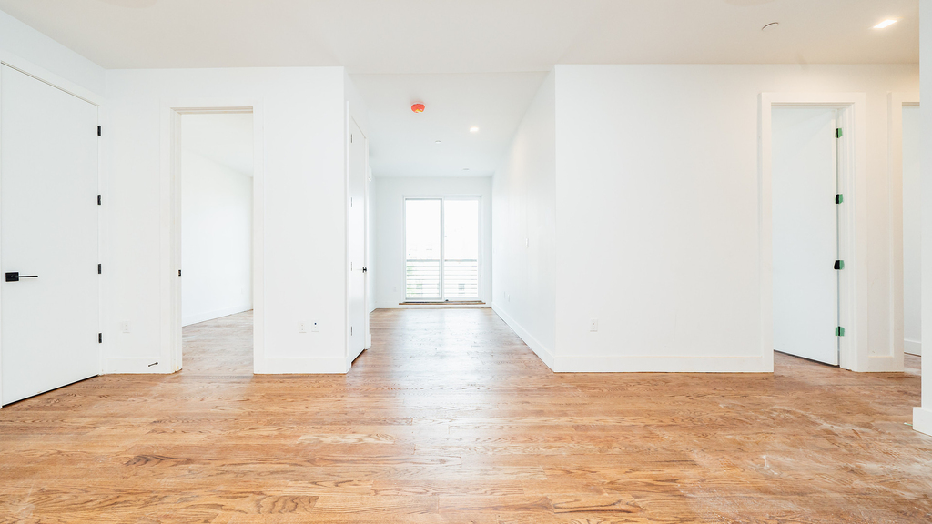 1183 Gates Ave 11221 - Photo 3