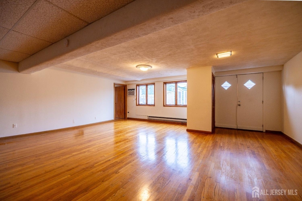 353 Springfield Avenue - Photo 5
