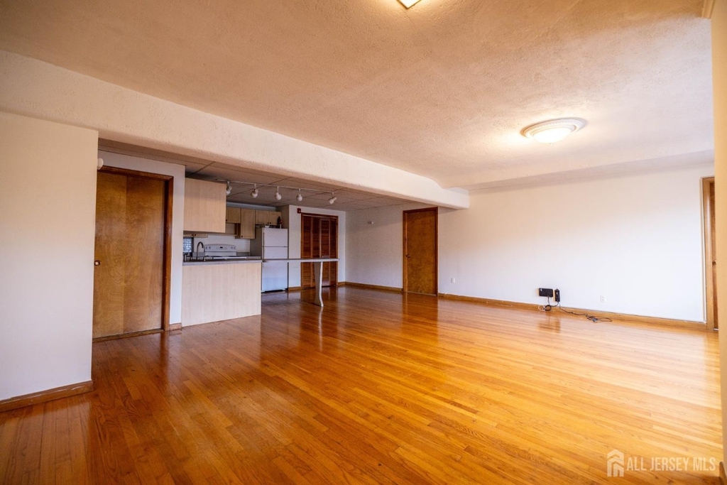 353 Springfield Avenue - Photo 3