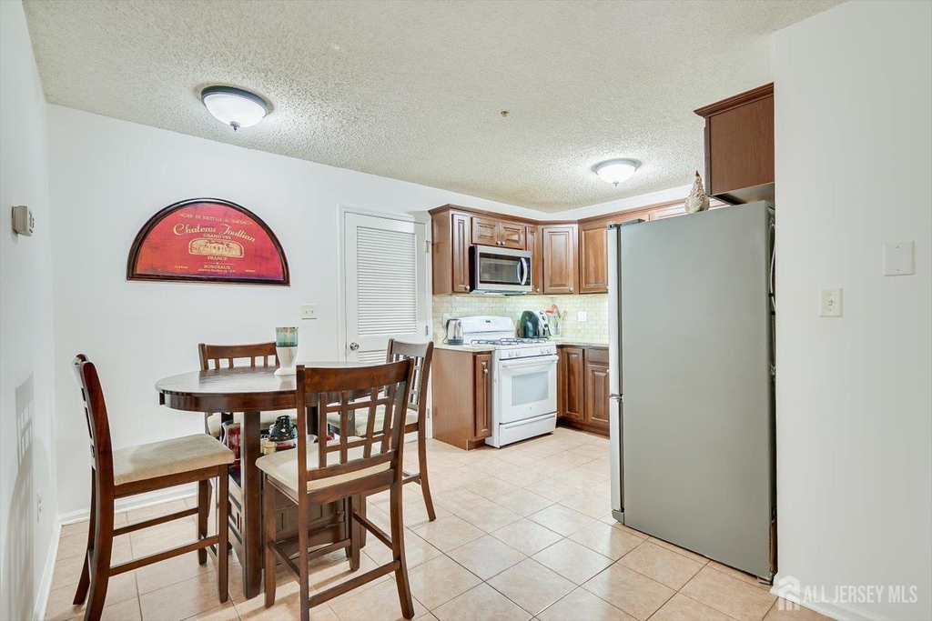 150 Prestwick Way - Photo 7