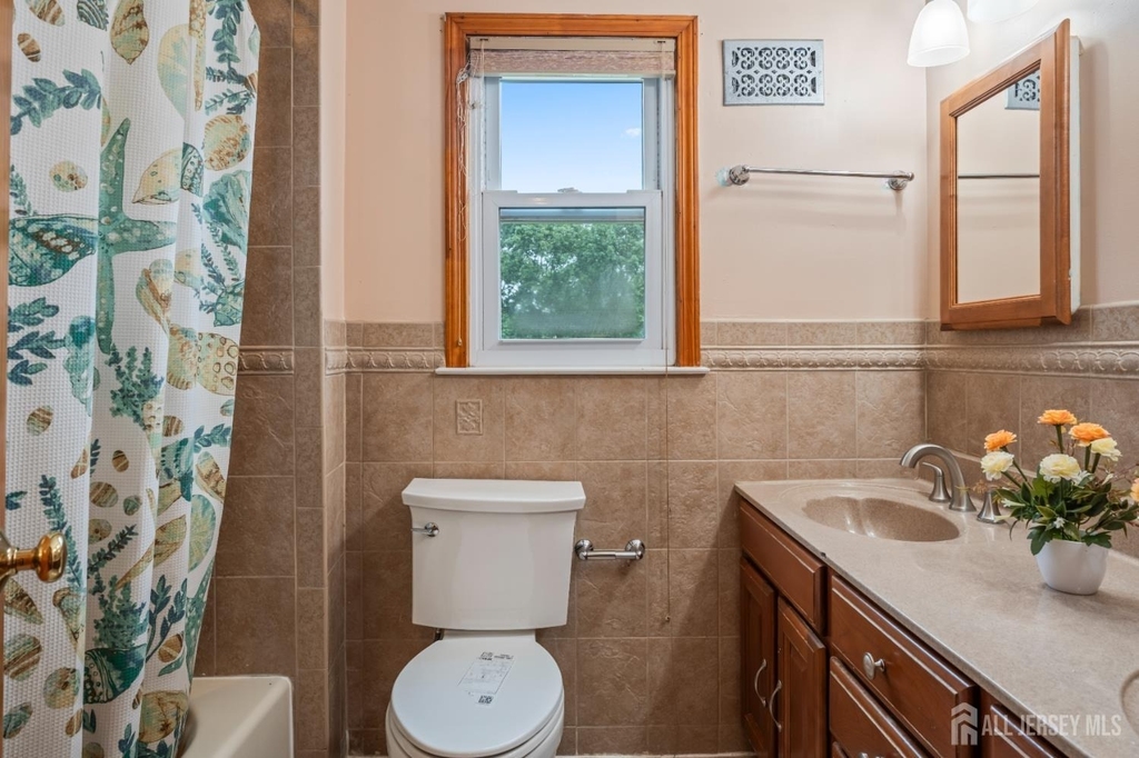 16 London Drive - Photo 23
