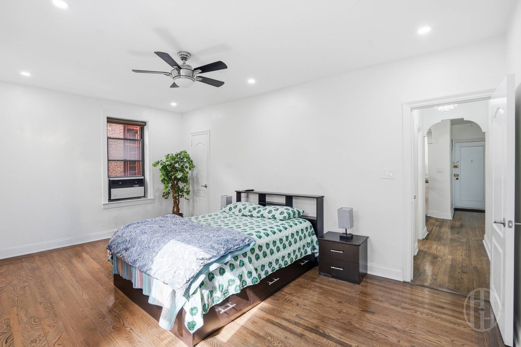 35-45 81st Street - Photo 4