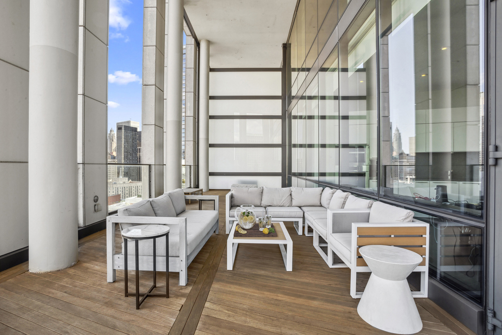 101 Warren Street - Photo 1