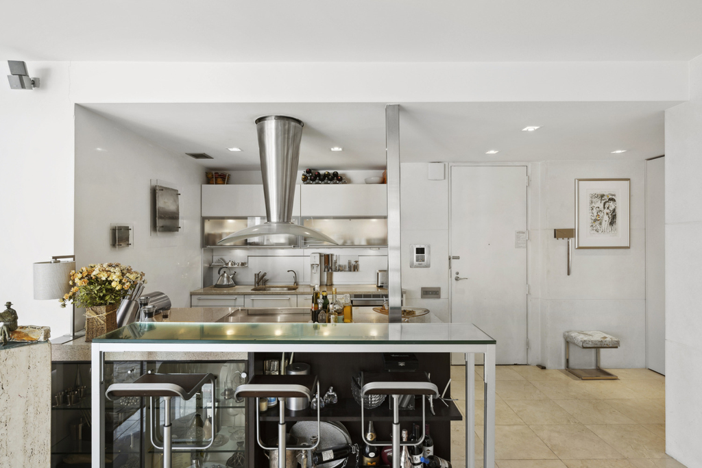 146 W 57th Street - Photo 2