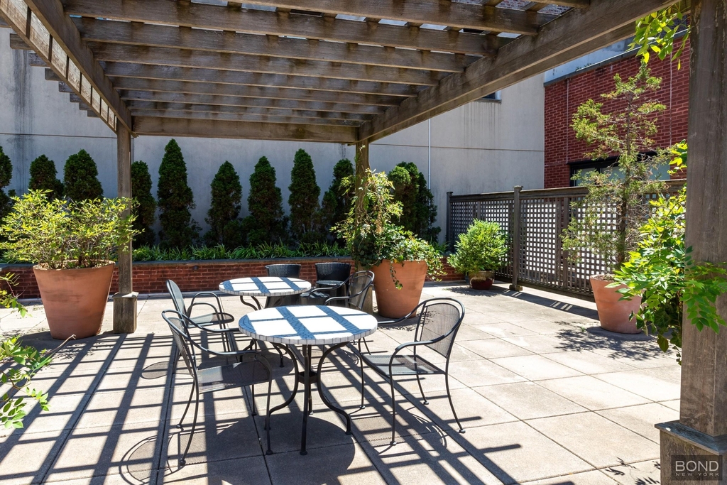 161 N 4th Street - Photo 12