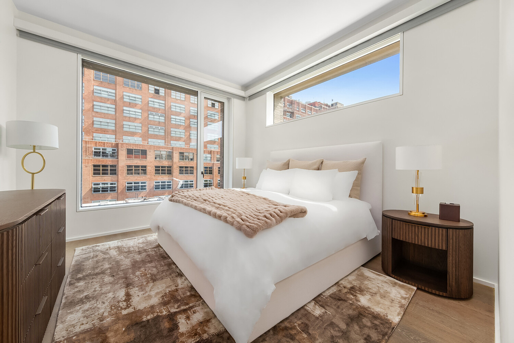 345 W 14th Street - Photo 8