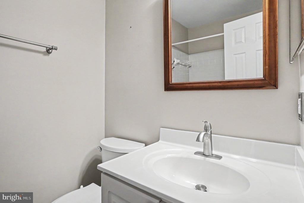 4872 Ebb Tide Court - Photo 16