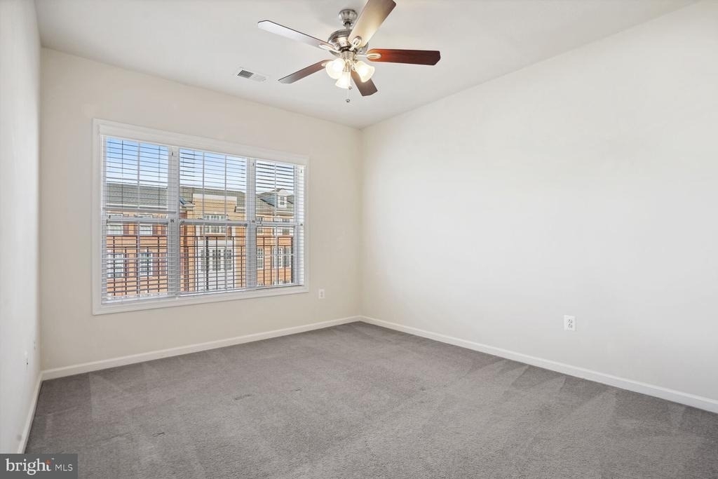 43085 Thoroughfare Gap Terrace - Photo 14