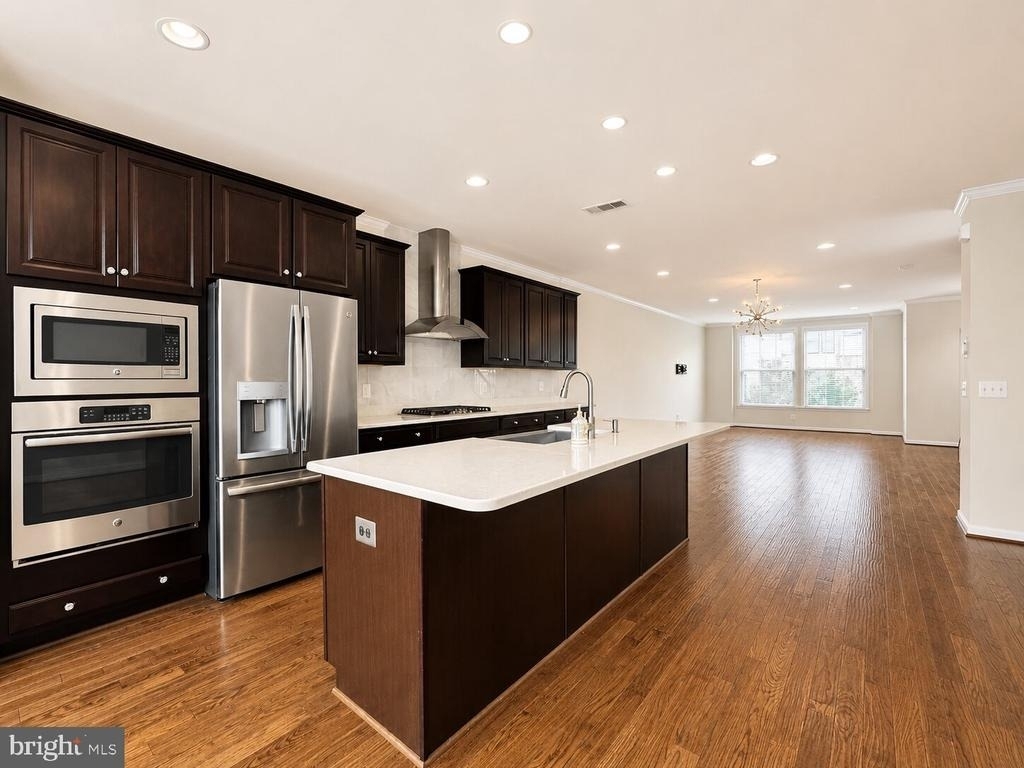 23451 Epperson Square - Photo 13