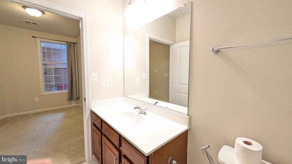 23235 Milltown Knoll Square - Photo 18