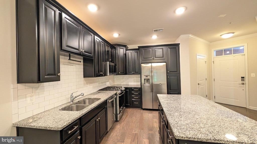23235 Milltown Knoll Square - Photo 6