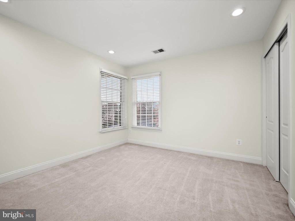 43480 Foxgrove Court - Photo 48
