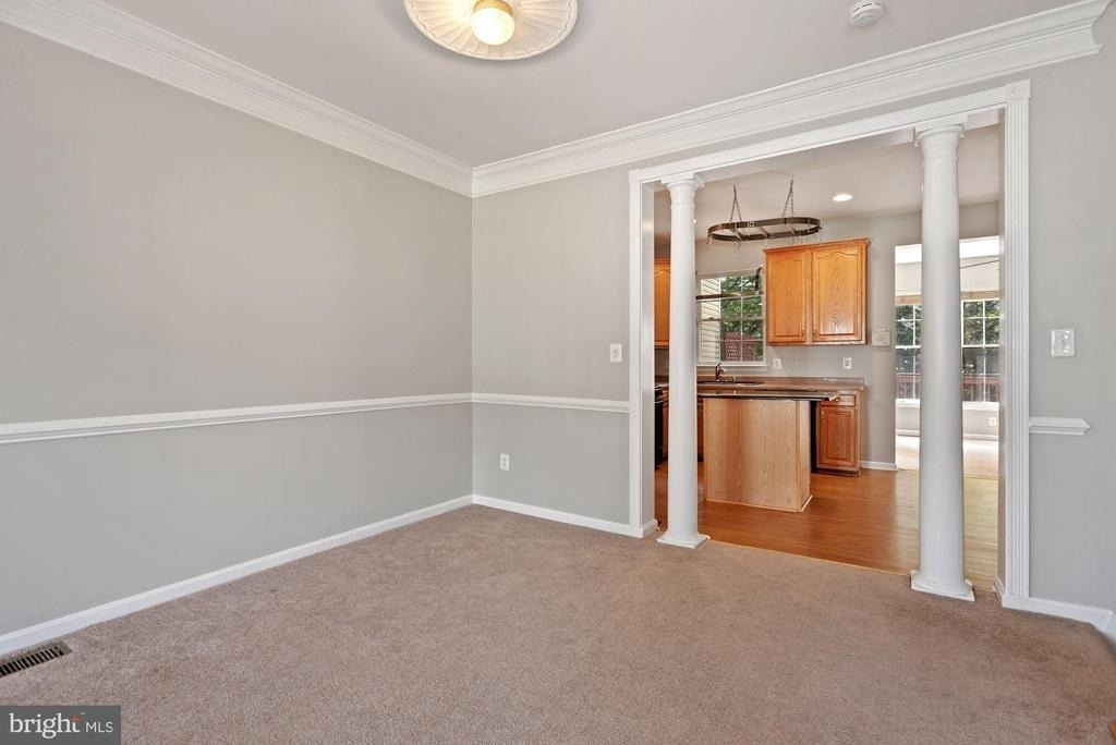 20413 Elm Grove Terrace - Photo 8