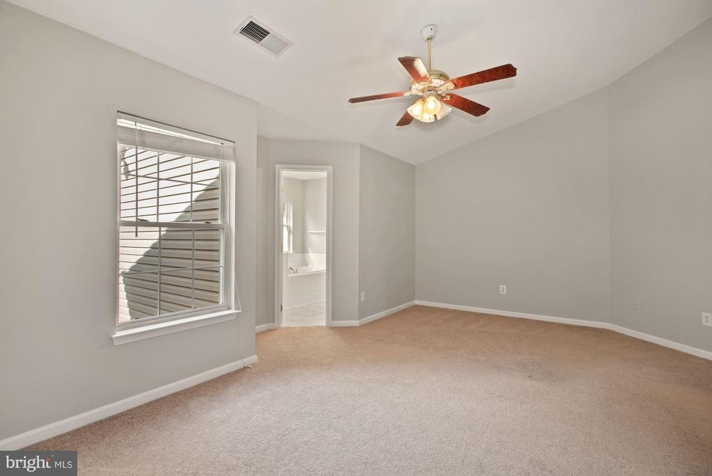 20413 Elm Grove Terrace - Photo 24