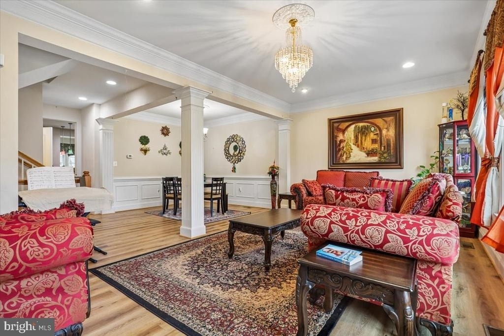 25128 Deerhurst Terrace - Photo 2