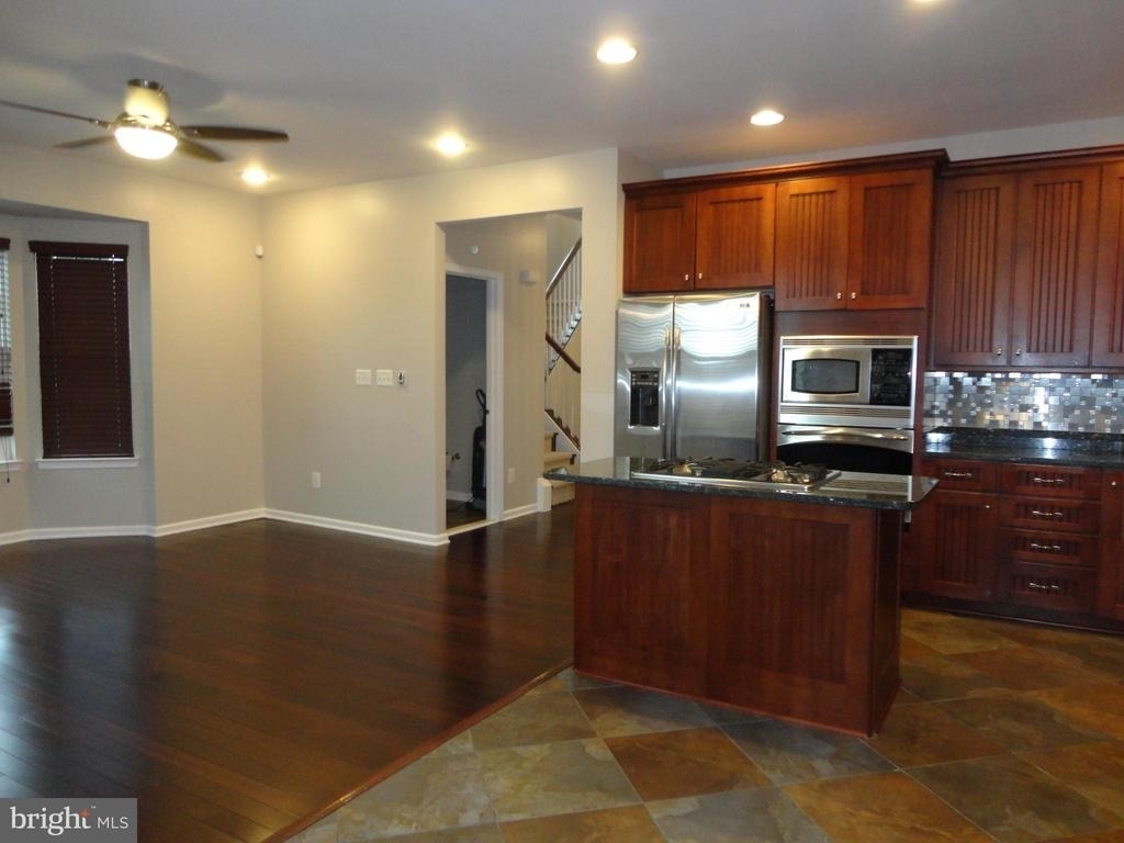25625 Anthem Terrace - Photo 17