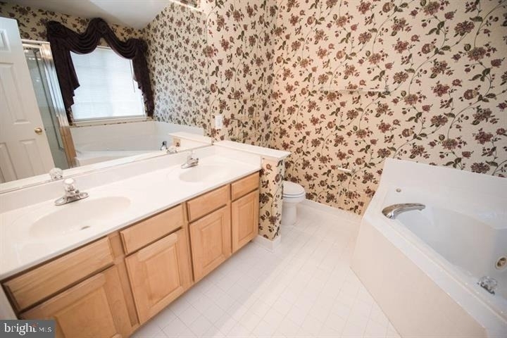 8359 Regal Oak Court - Photo 27
