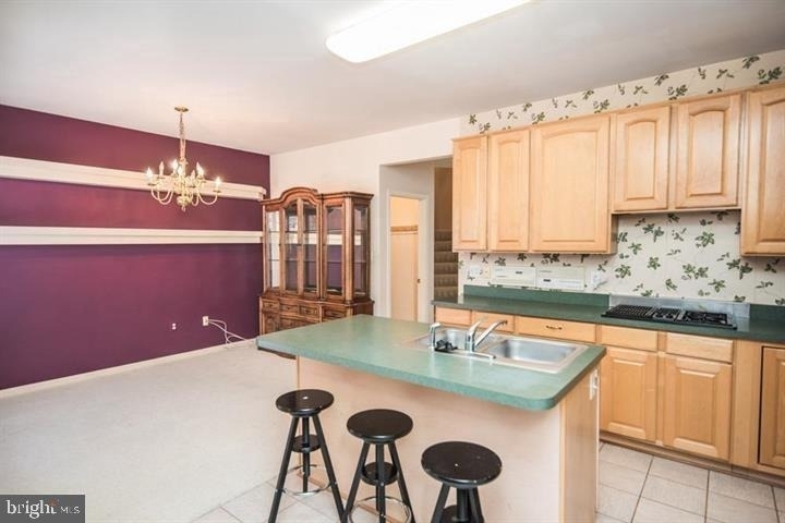 8359 Regal Oak Court - Photo 12