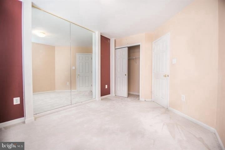 8359 Regal Oak Court - Photo 19