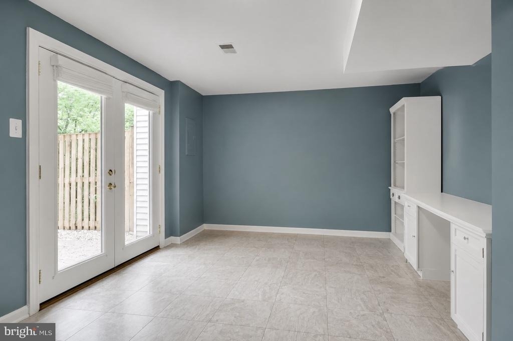 3005 Silent Valley Drive - Photo 6