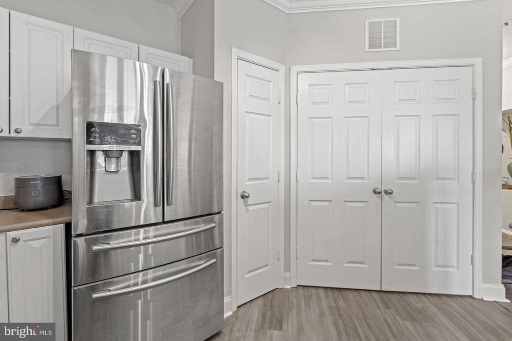 3009 Nicosh Circle - Photo 5