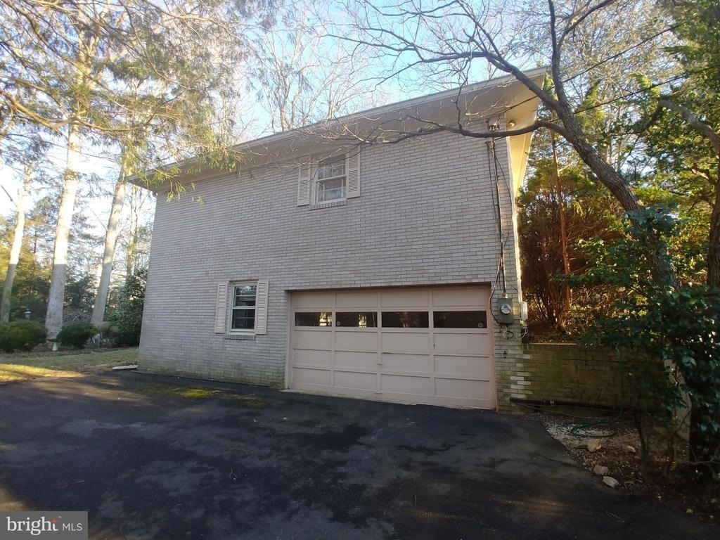 1429 Laburnum Street - Photo 23