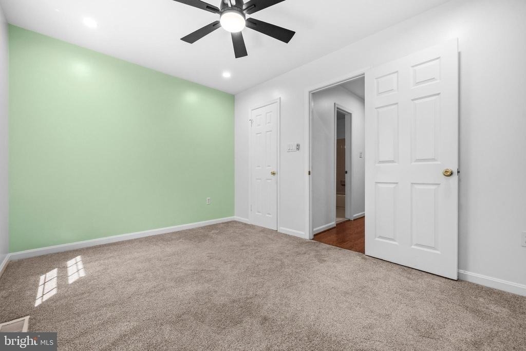 3979 Burning Bush Court - Photo 20
