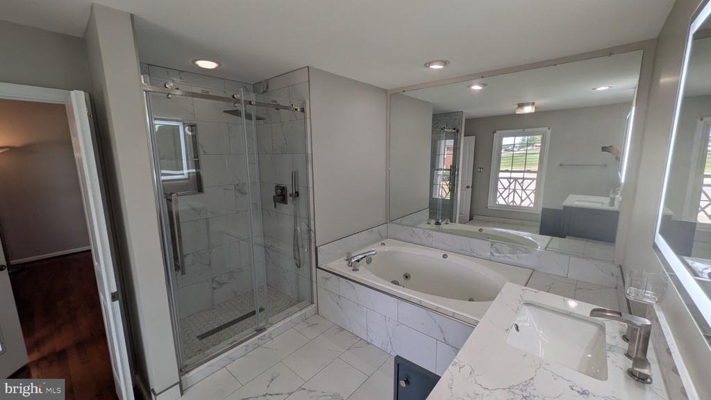 9601 Woodedge Drive - Photo 17