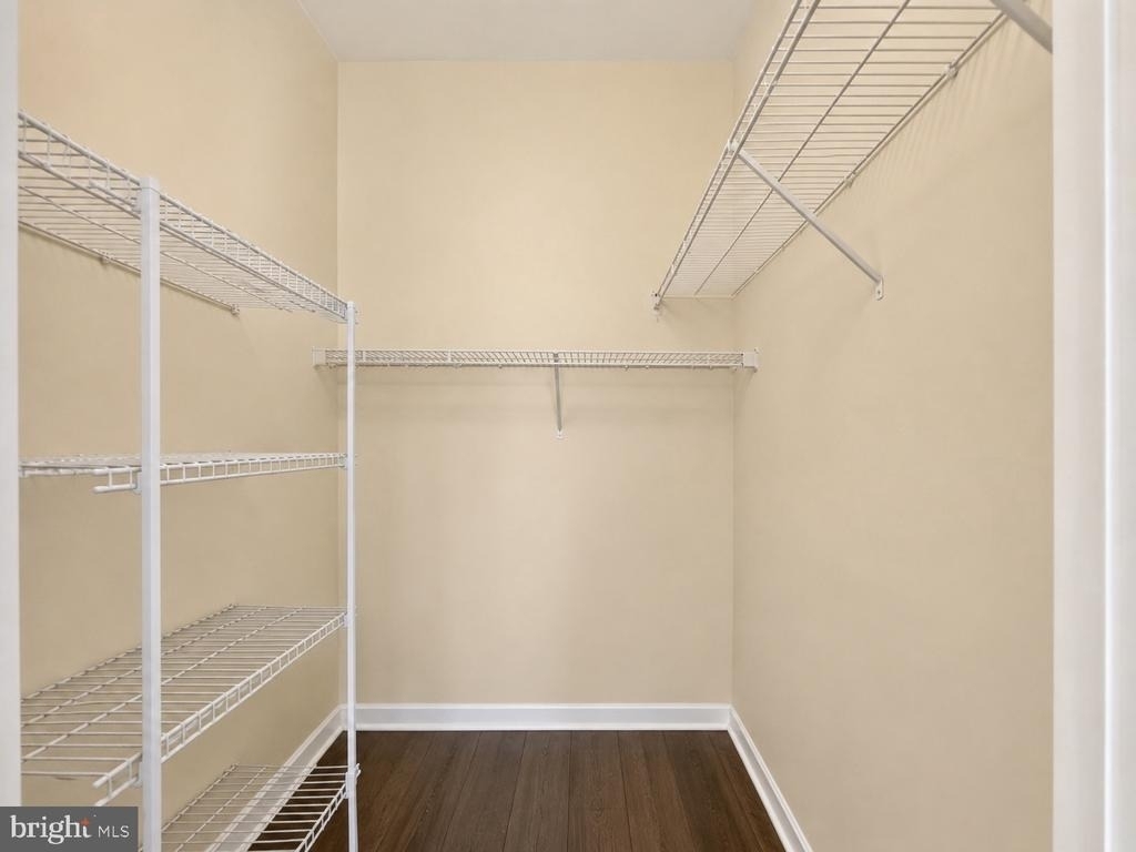 8220 Crestwood Heights Drive - Photo 12