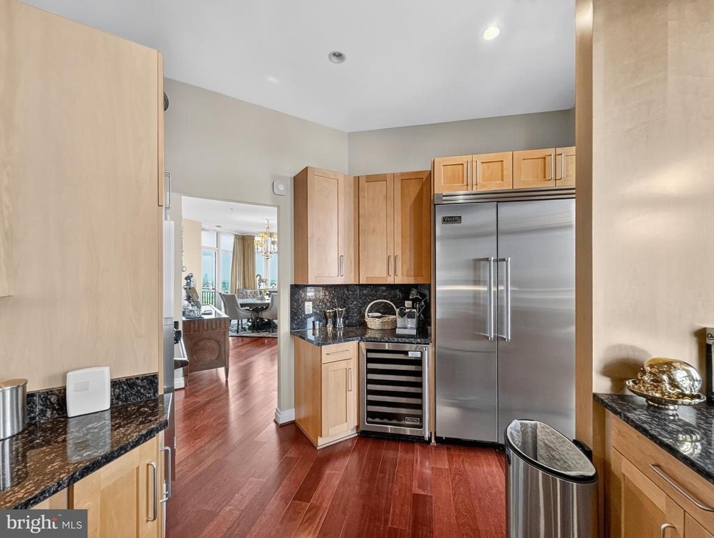 8220 Crestwood Heights Drive - Photo 16