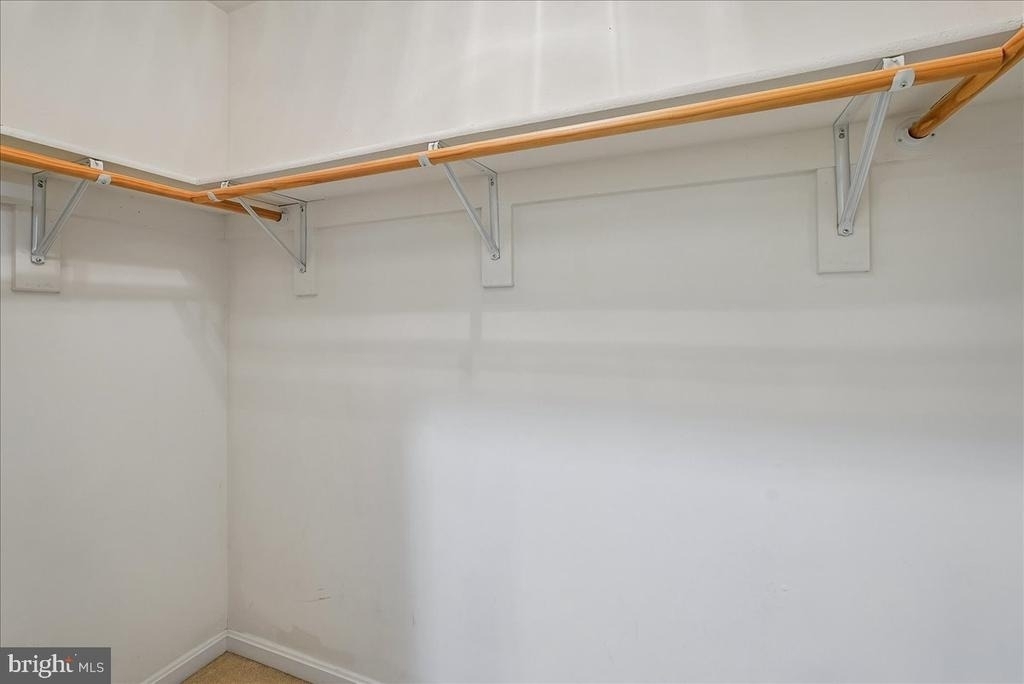 905 Royal Elm Court - Photo 34