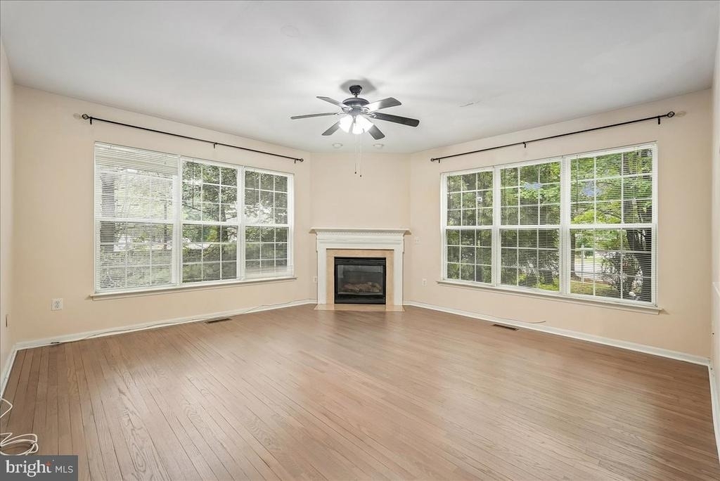 905 Royal Elm Court - Photo 18