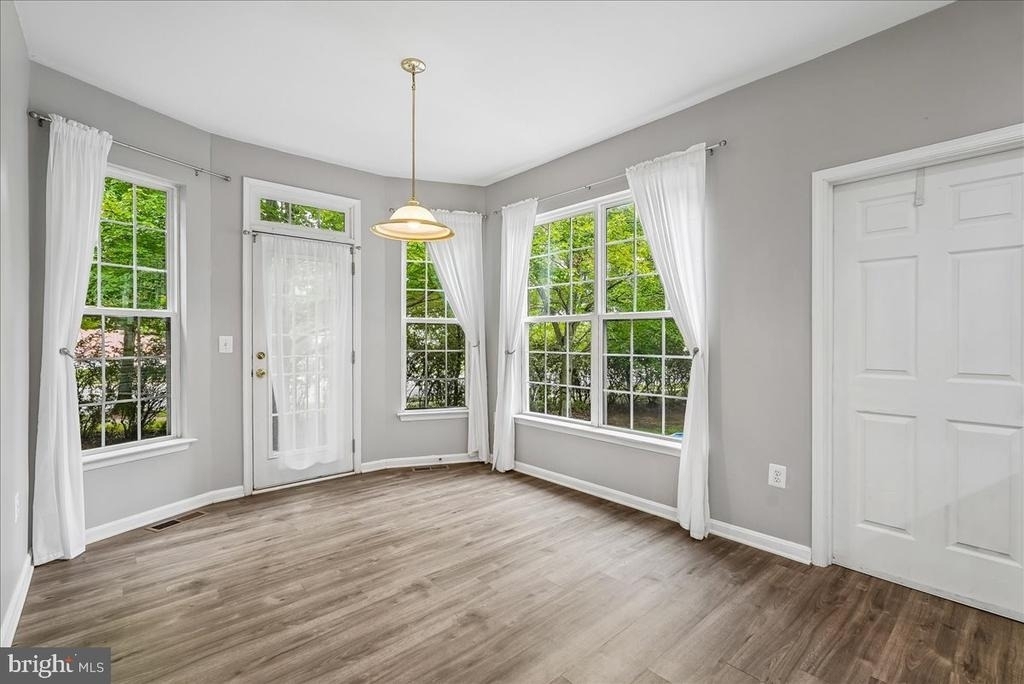 905 Royal Elm Court - Photo 15