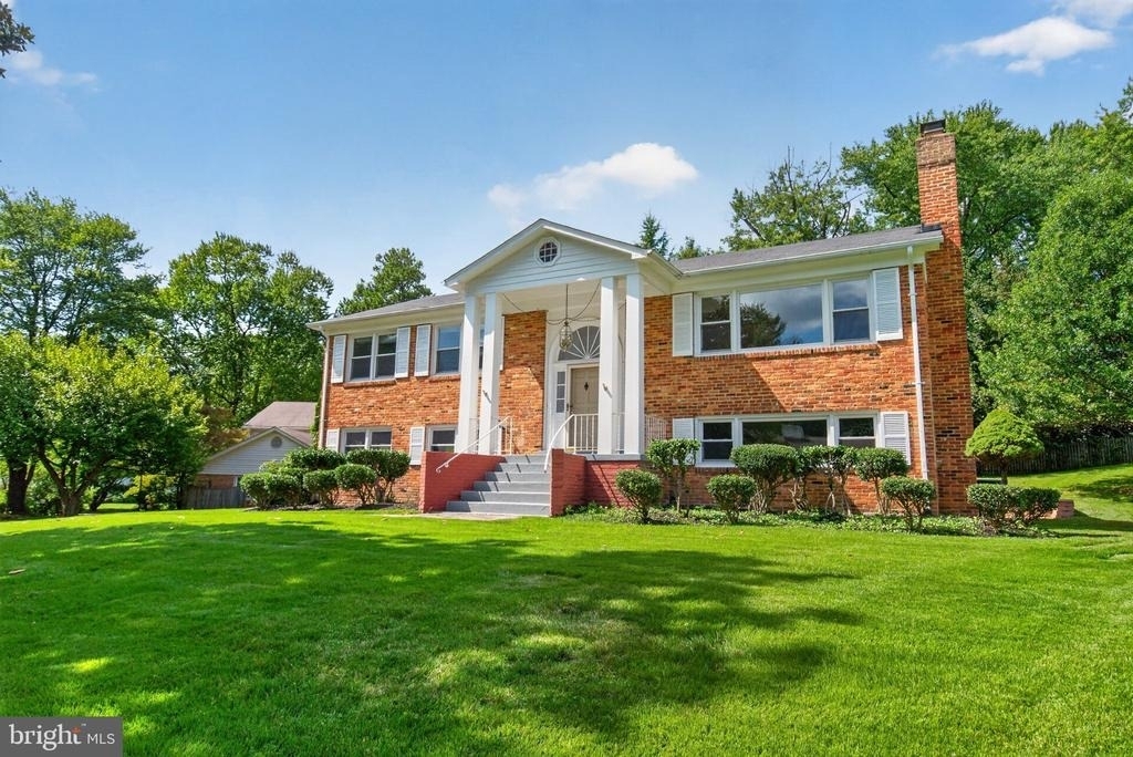 8020 Agin Court - Photo 1